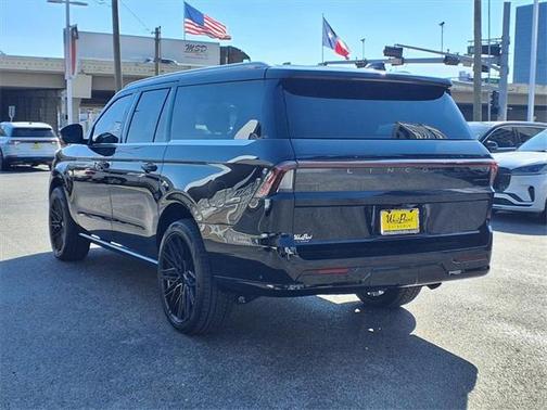 2025 Lincoln Navigator L Reserve