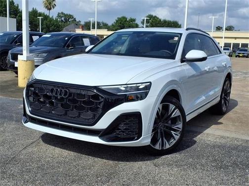 2024 Audi Q8 55 Premium