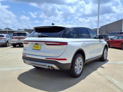 2025 Lincoln Corsair Premiere