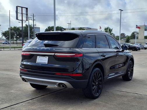 Black Metallic 2024 Lincoln Corsair Reserve