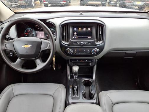 Summit White 2022 Chevrolet Colorado WT