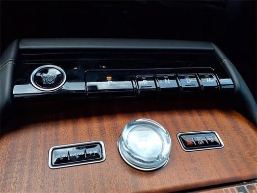2025 Lincoln Navigator Black Label