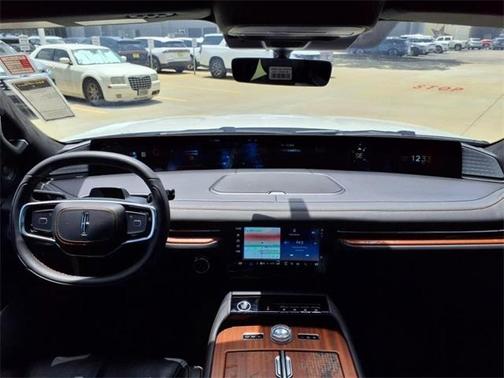 2025 Lincoln Navigator Black Label