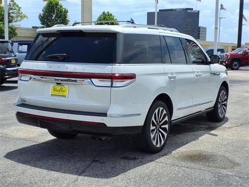 2022 Lincoln Navigator Reserve
