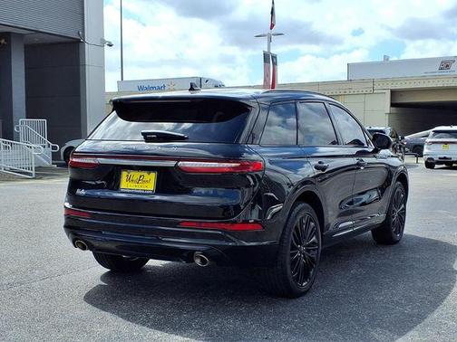 Black Metallic 2026 Lincoln Corsair Grand Touring