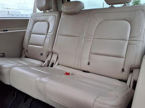 Gray 2021 Lincoln Navigator L Reserve