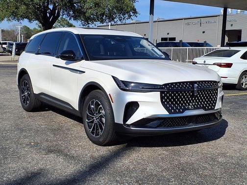 White Platinum Clearcoat Metallic 2026 Lincoln Nautilus Premiere