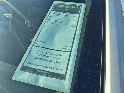 White Metallic 2026 Lincoln Navigator Reserve