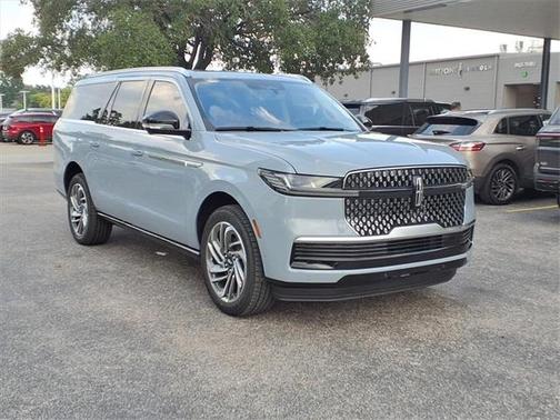 2025 Lincoln Navigator L Reserve