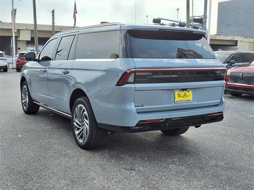 2025 Lincoln Navigator L Reserve