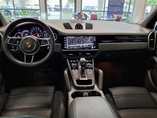 2023 Porsche Cayenne Platinum Edition