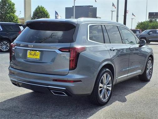 2020 Cadillac XT6 Premium Luxury FWD