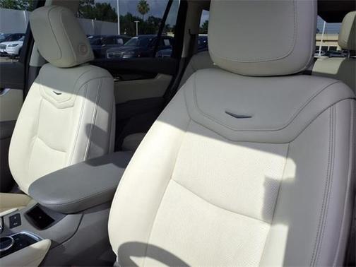 2020 Cadillac XT6 Premium Luxury FWD