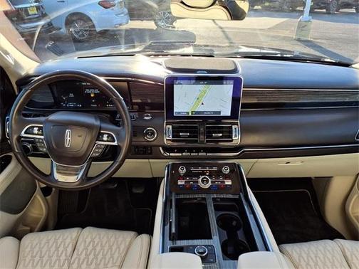 2020 Lincoln Navigator Black Label