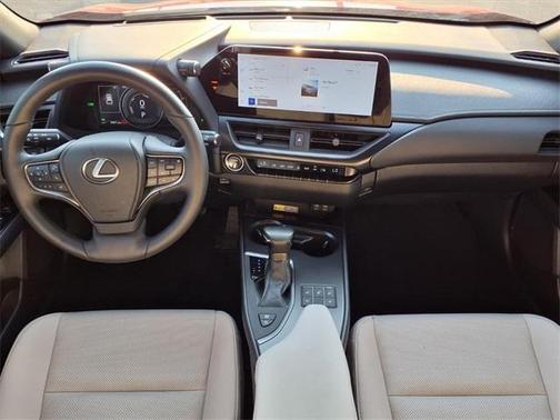 2024 Lexus UX 250h Premium