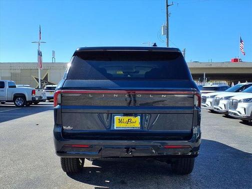 Blue Metallic 2026 Lincoln Navigator Premiere