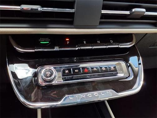 2025 Lincoln Corsair Premiere