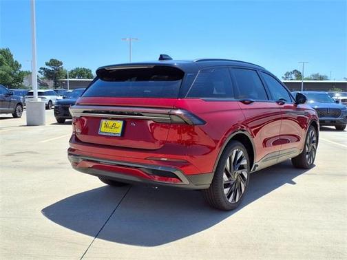 2025 Lincoln Nautilus Reserve