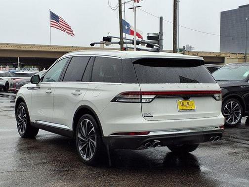 White Metallic 2026 Lincoln Aviator Reserve RWD