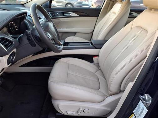 2017 Lincoln MKZ Reserve