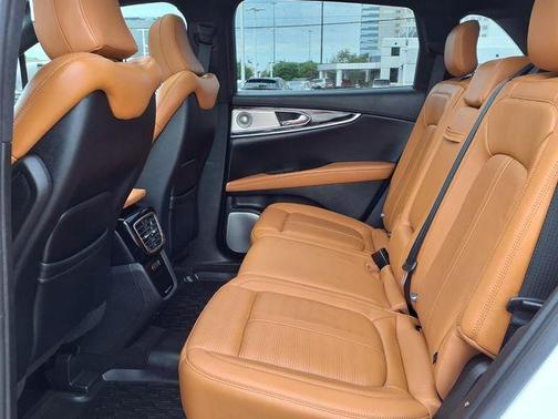 White Metallic 2023 Lincoln Nautilus Black Label