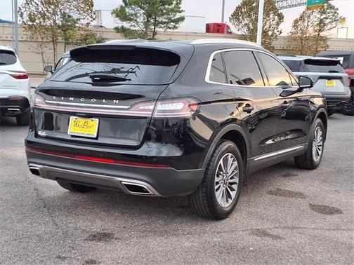 2023 Lincoln Nautilus Standard