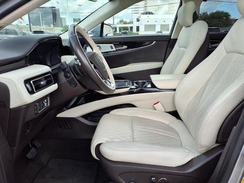 Radiance Metallic 2023 Lincoln Nautilus Black Label