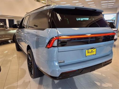 2025 Lincoln Navigator L Reserve
