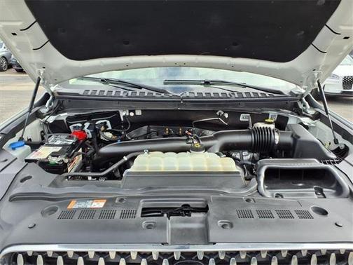 2022 Lincoln Navigator L Black Label