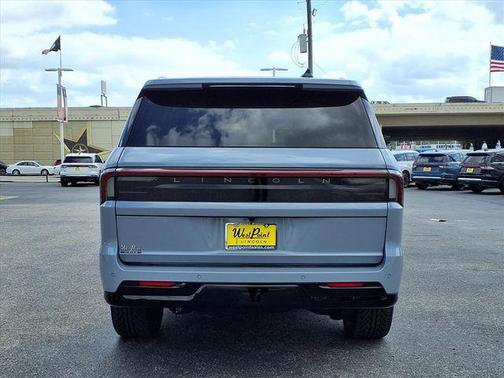 Gray Mist 2025 Lincoln Navigator Reserve