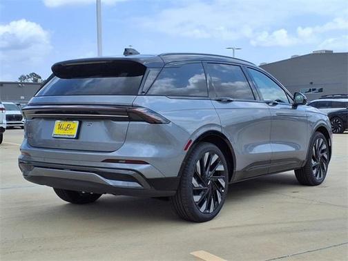 2025 Lincoln Nautilus Reserve