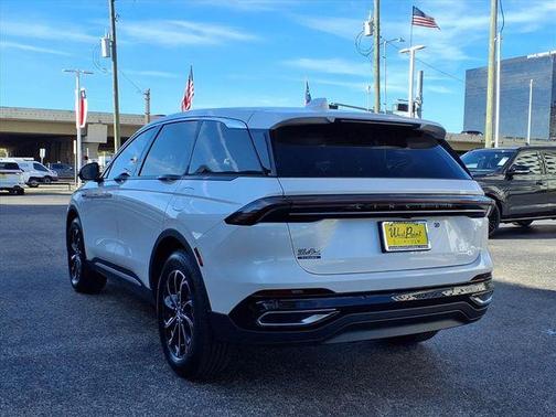 White Platinum Clearcoat Metallic 2026 Lincoln Nautilus Premiere