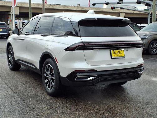White Platinum Clearcoat Metallic 2026 Lincoln Nautilus Premiere