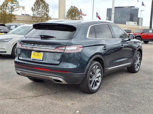 2023 Lincoln Nautilus Reserve