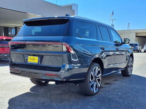 Blue Metallic 2026 Lincoln Navigator Reserve