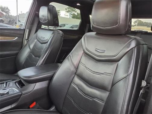 2020 Cadillac XT5 Sport