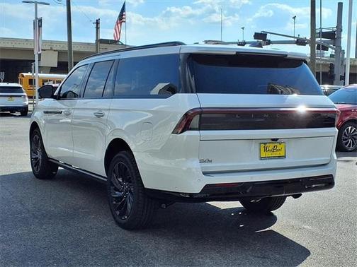 2025 Lincoln Navigator L Reserve