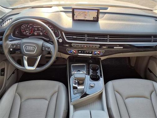 2019 Audi Q7 55 Prestige