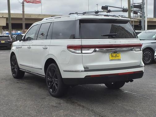 2024 Lincoln Navigator Reserve