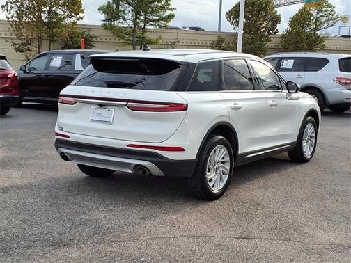 2023 Lincoln Corsair Standard