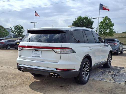 Pristine White 2022 Lincoln Aviator Reserve RWD