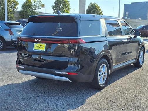 2022 Kia Carnival LXS