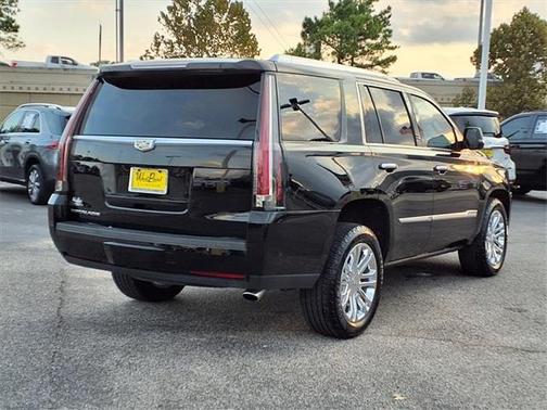 2019 Cadillac Escalade Standard