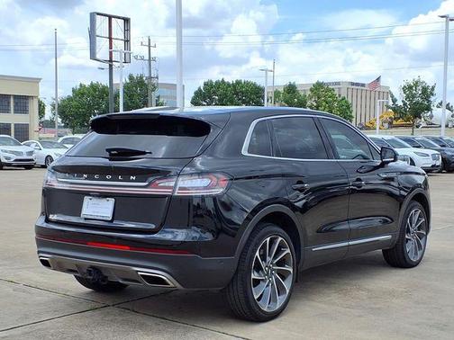 Black Metallic 2022 Lincoln Nautilus Reserve