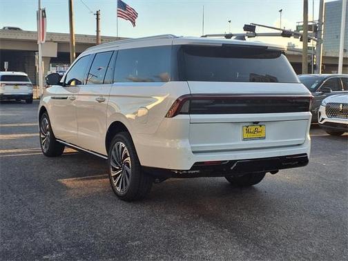 2025 Lincoln Navigator L Black Label