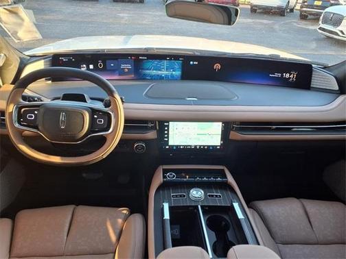 2025 Lincoln Navigator L Black Label