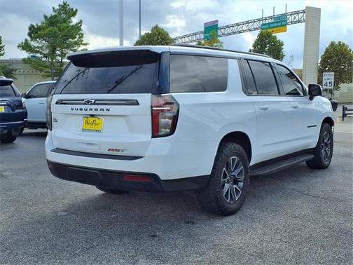 2024 Chevrolet Suburban RST