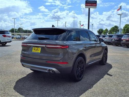 2025 Lincoln Corsair Premiere