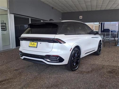 2025 Lincoln Nautilus Reserve