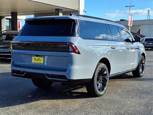 2025 Lincoln Navigator L Reserve